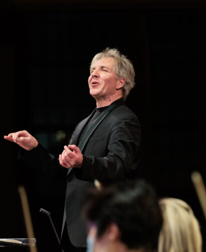 Thierry Fischer conducts Mahler's Symphony No. 5